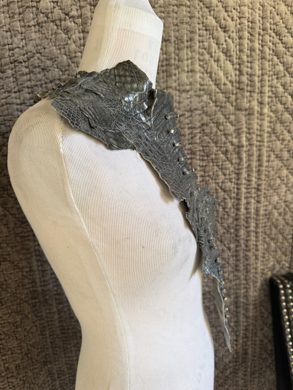 Exotic Real Grey Crocodile Front Bib - Picture 5 of 16